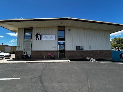 Dog Day Care in Flagstaff, Arizona - Wags and Whiskers Pet Resort