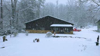Dog day care in Cashiers North Carolina Mountain Dog Spa 1