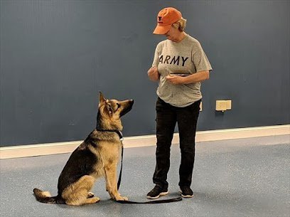 Dog day care in Clinton Iowa Big River Canine Coach 1