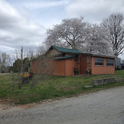 Dog day care in Columbus North Carolina Dogwood Farm Kennels 1
