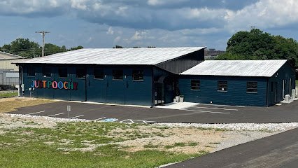 Dog day care in Cookeville Tennessee Just Poochy Grooming Daycare Boarding 1