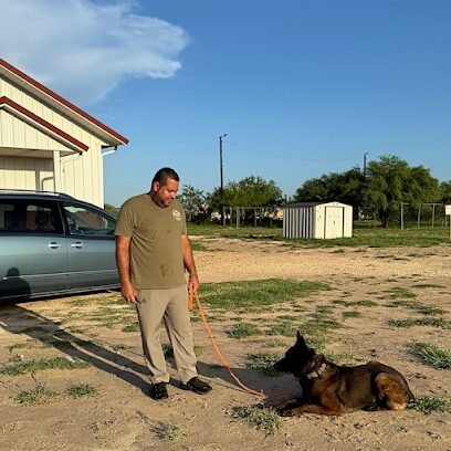 Dog day care in Dilley Texas The Ranch TX K9 Program 1