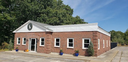 Dog day care in East Hampstead New Hampshire PREPPY PAWS STAY PLAY 1