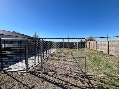 Dog day care in Hutchinson Kansas Woof Woof Pet Resort 1