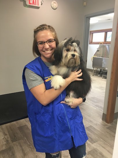 Dog day care in Nelsonville Ohio Hocking College Boarding Grooming 1