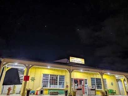 Dog day care in Palatine Illinois Wee Little Paws Inn 1