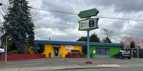 Dog day care in Portland Oregon 3 Dogs Boarding and Daycare 1