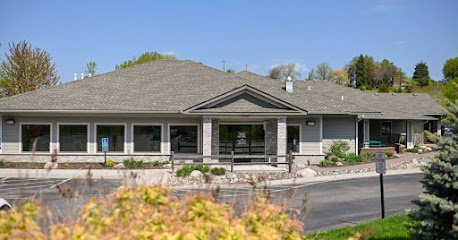 Dog day care in Prior Lake Minnesota River Valley Groom Board 1