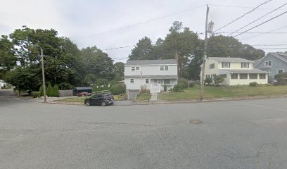 Dog day care in Rockland Massachusetts Pawfessional Club K9 1