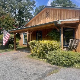 Dog day care in Winston Georgia Paws Pastures Boarding and Grooming