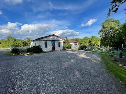 Dog day care in Georgetown Pennsylvania Golden Wood Georgetown 1