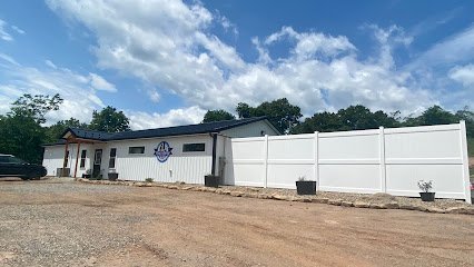 Dog day care in Pottsville Pennsylvania Pawz Away Pet Care 1